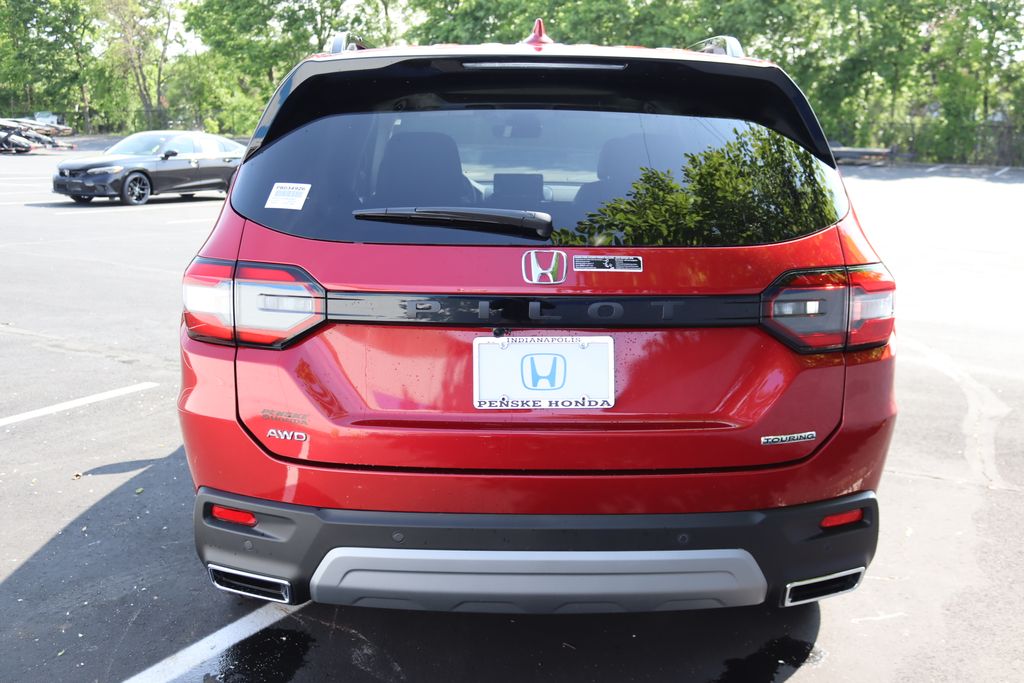 2025 Honda Pilot Touring photo 4