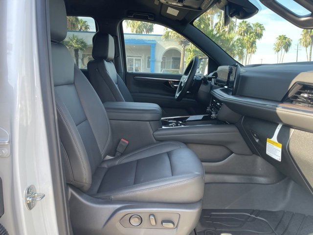 2025 Chevrolet Tahoe LT photo 18
