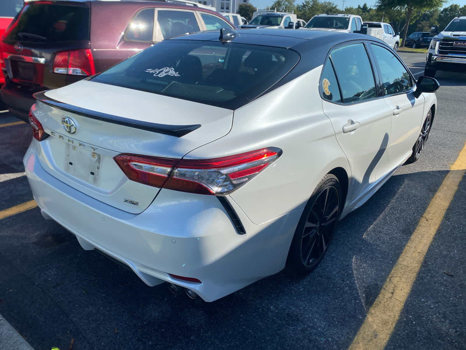 2020 Toyota Camry XSE V6 photo 5