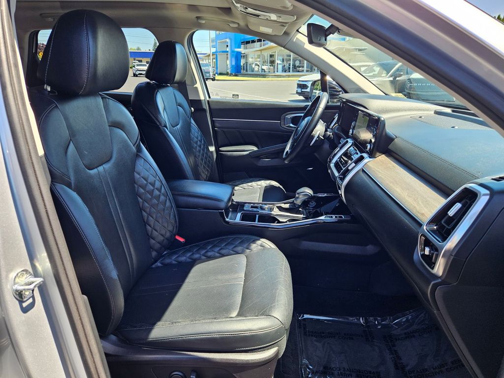 2022 Kia Sorento X-Line SX Prestige photo 24