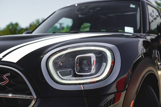 2022 Mini Countryman S ALL4 photo 2