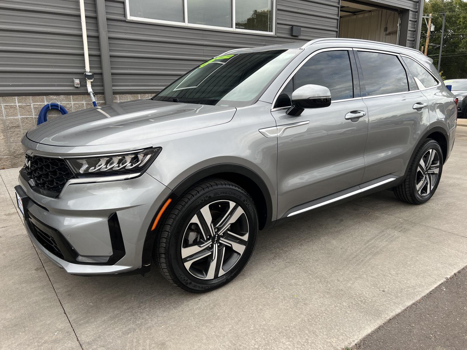 2023 Kia Sorento Hybrid EX photo 3