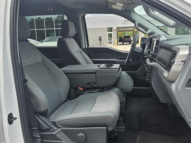 2023 Ford F-150 XLT photo 14