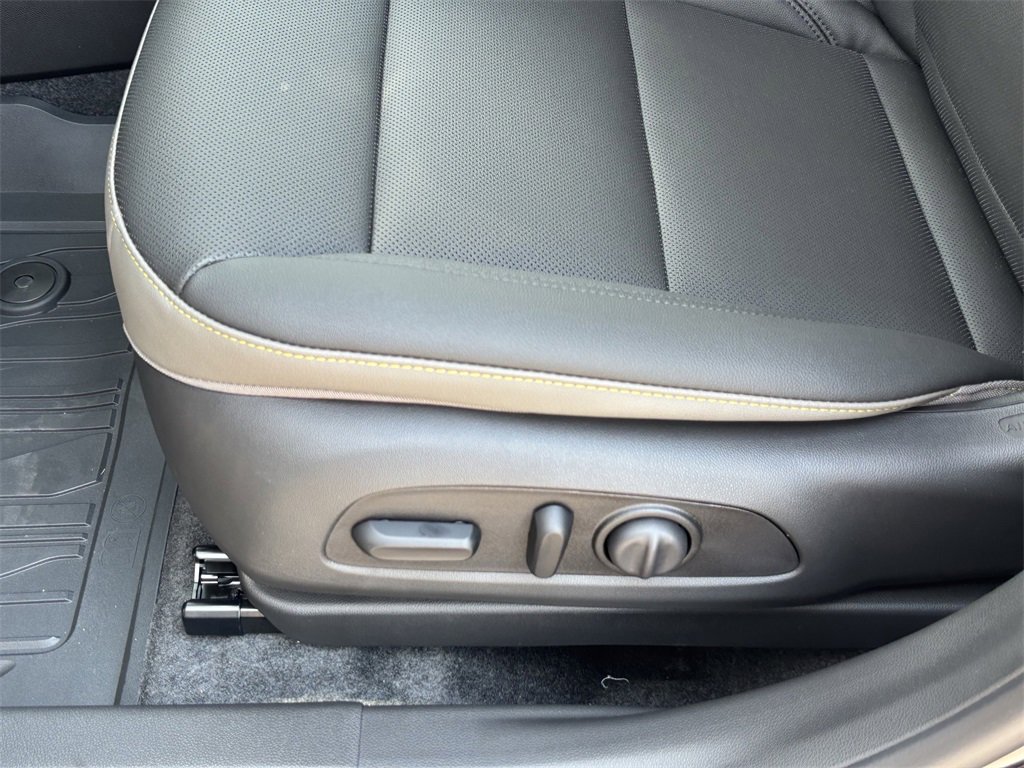 2026 Chevrolet Trax ACTIV photo 14