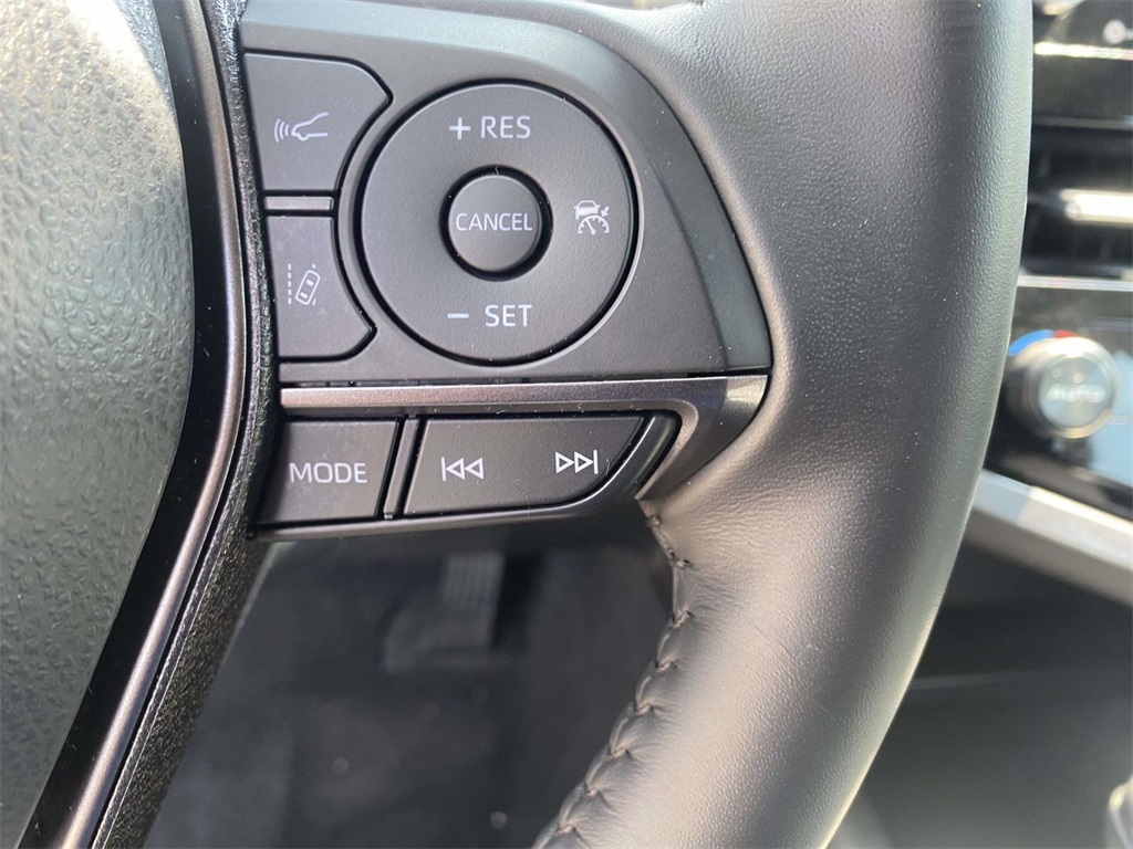 2024 Toyota Camry SE photo 23