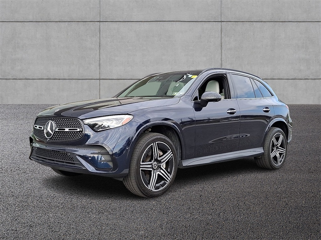 2023 Mercedes-Benz GLC