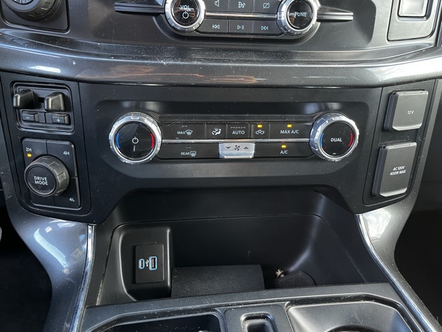 2023 Ford F-150 XLT photo 23