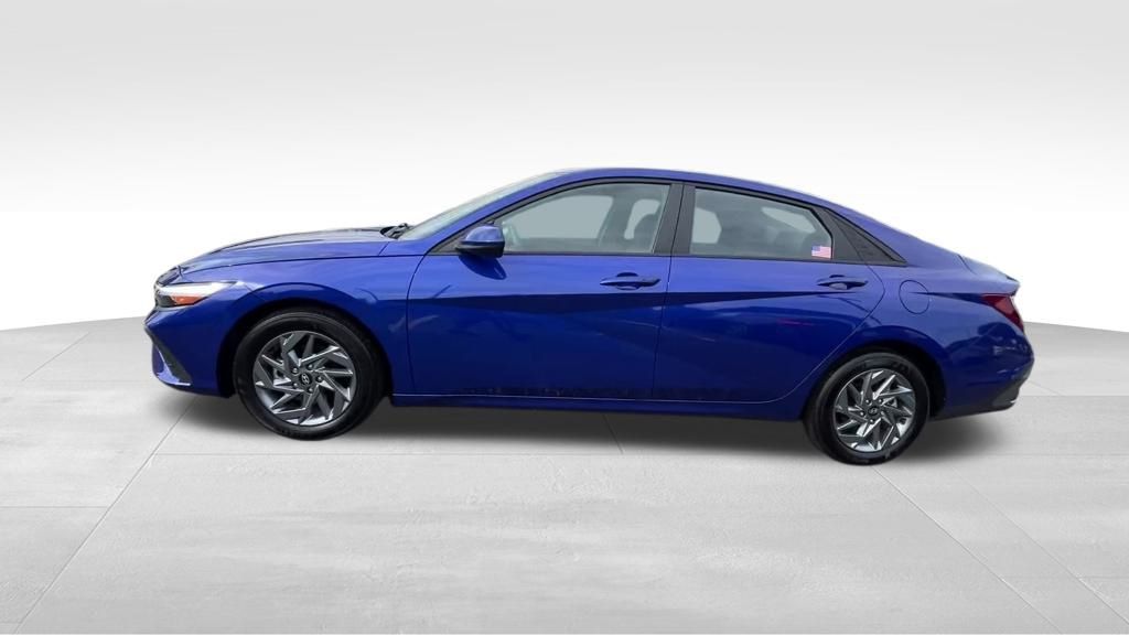 2024 Hyundai Elantra SEL photo 14