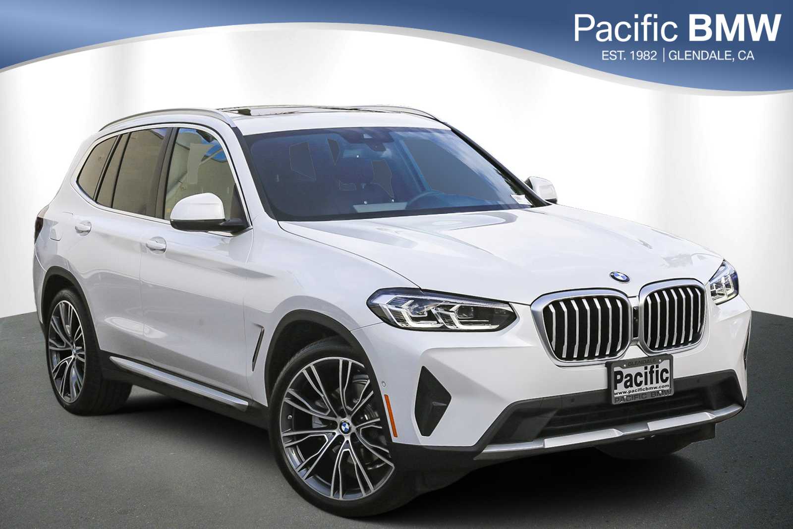 2023 BMW X3 30i's photo