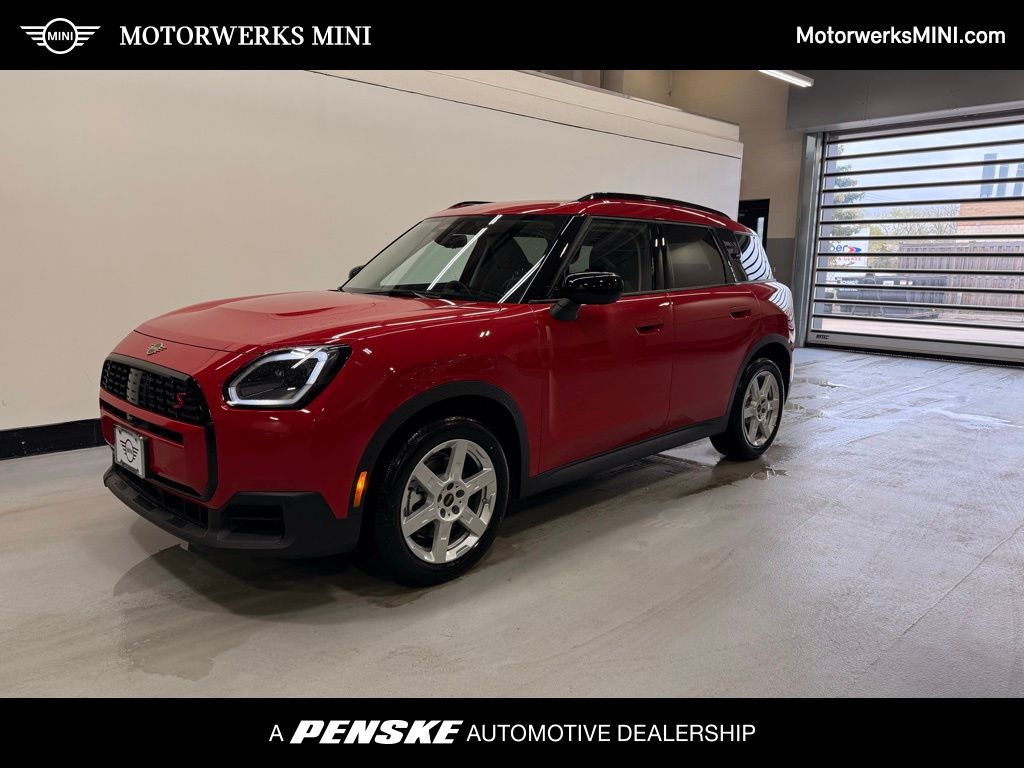 2025 MINI Countryman S's photo