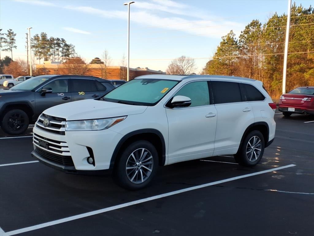 2018 Toyota Highlander XLE's photo