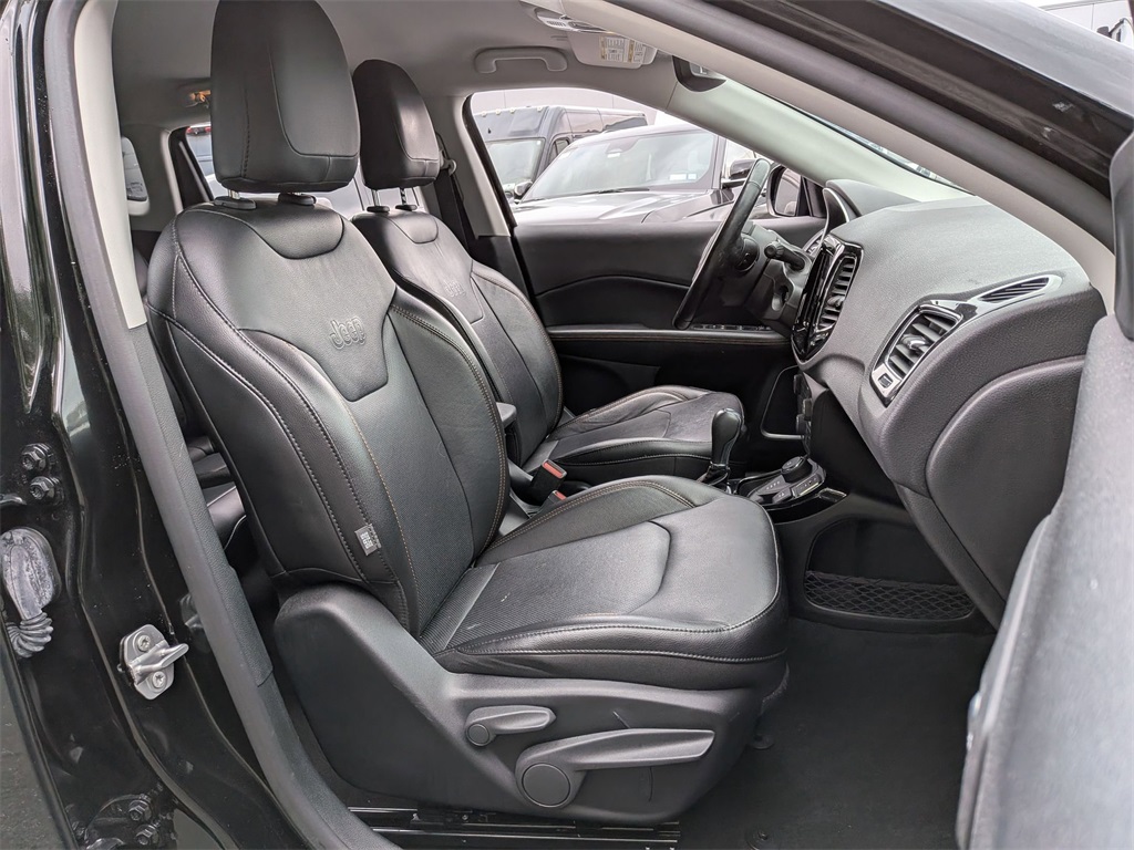 2020 Jeep Compass Limited photo 22