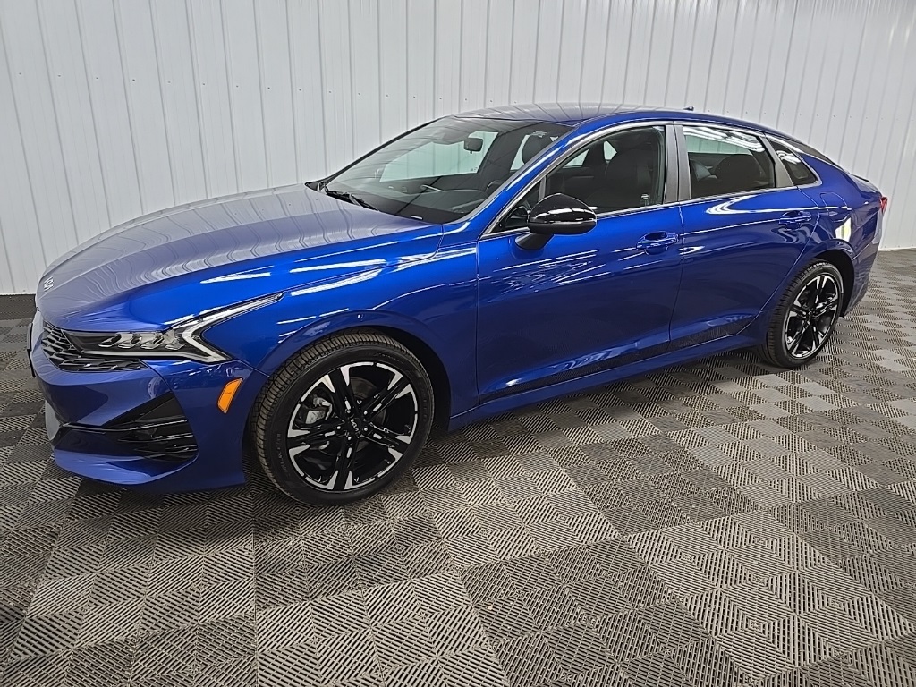 2023 Kia K5 GT-Line photo 6