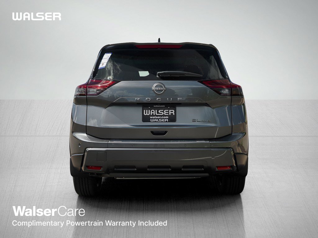 2025 Nissan Rogue SL photo 4
