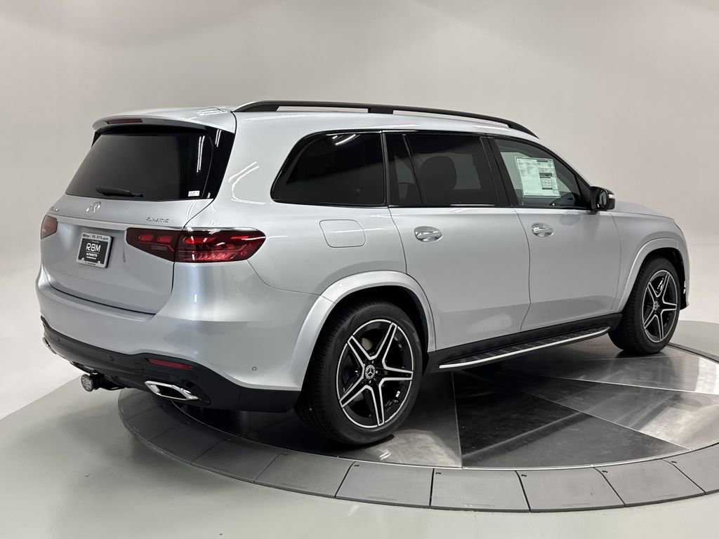 2026 Mercedes Benz GLS 450 4MATIC photo 6