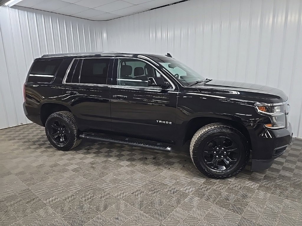 2018 Chevrolet Tahoe LS's photo