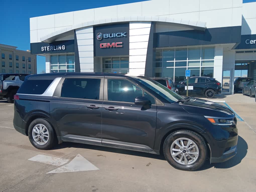 Pre-Owned 2022 Kia Carnival LXS