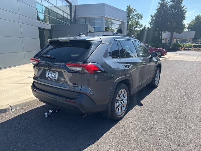 2024 Toyota RAV4 XLE Premium photo 4