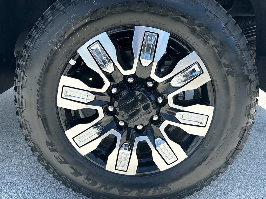 2025 Gmc Sierra 2500 HD Denali photo 7