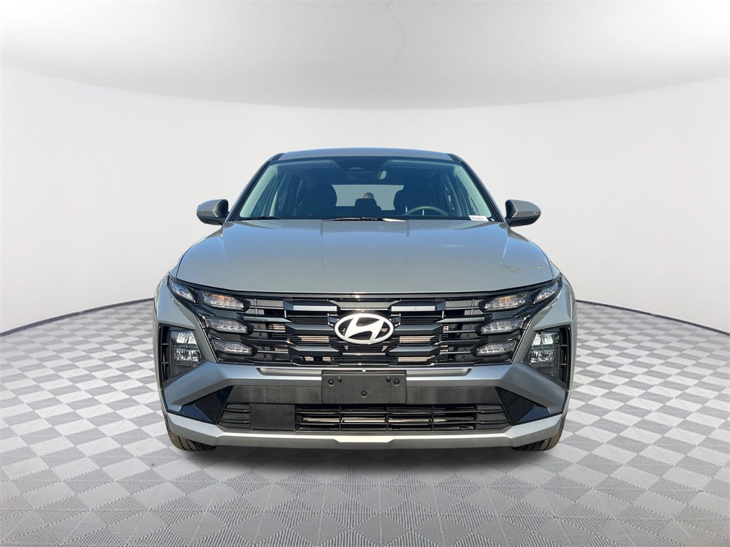 2025 Hyundai Tucson SE photo 2