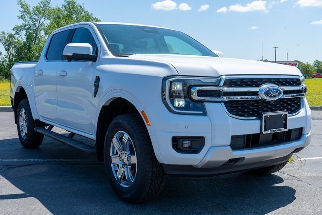 2025 Ford Ranger Lariat photo 4
