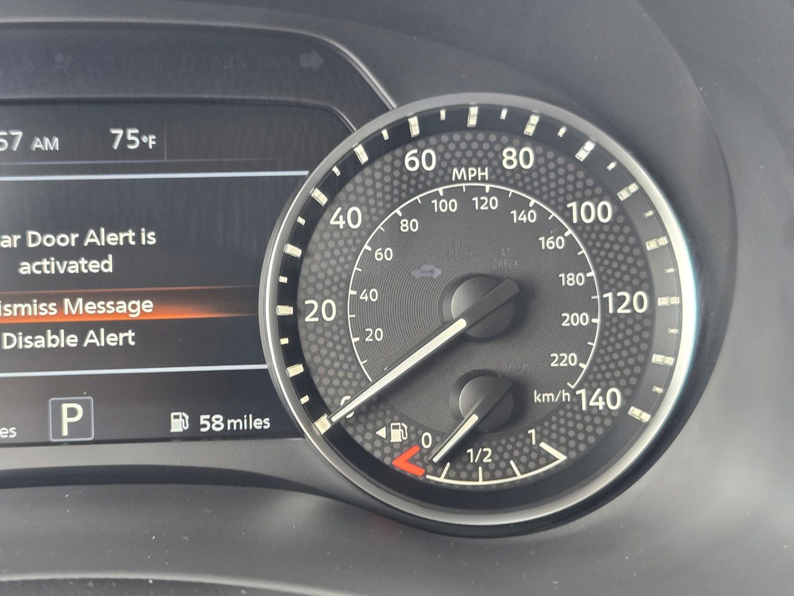 2024 Nissan Armada SL photo 21