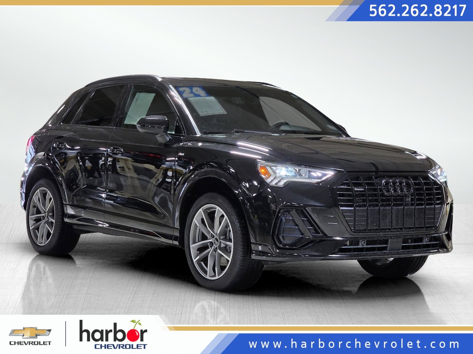 2024 Audi Q3 S Line Premium's photo