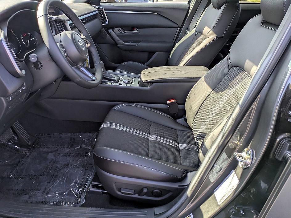 2025 Mazda CX-50 Preferred photo 13
