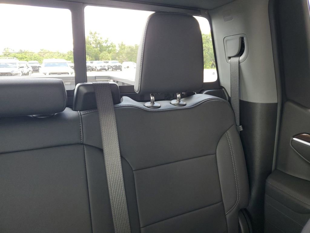 2025 Chevrolet Silverado 1500 RST photo 11