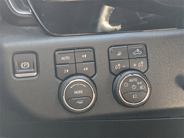 2025 Chevrolet Silverado 1500 LTZ photo 21