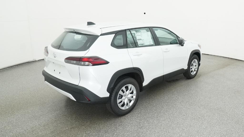 2026 Toyota Corolla Cross L photo 22