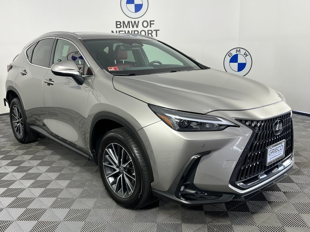 2023 Lexus NX 350's photo