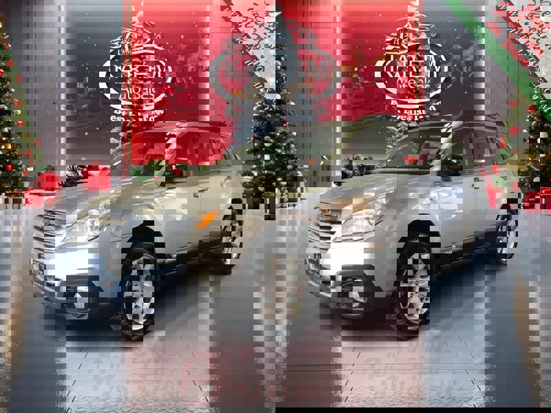 2014 Subaru Outback Base's photo