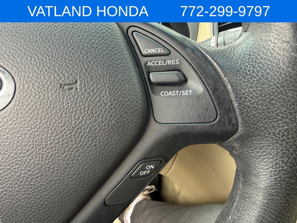 2017 Infiniti QX50 Base photo 16