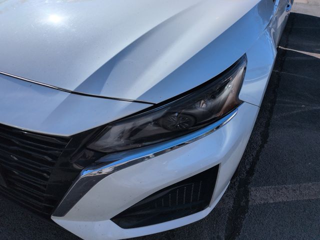 2024 Nissan Altima 2.5 SV photo 4