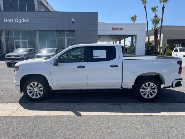 2024 Chevrolet Silverado 1500 Custom photo 4