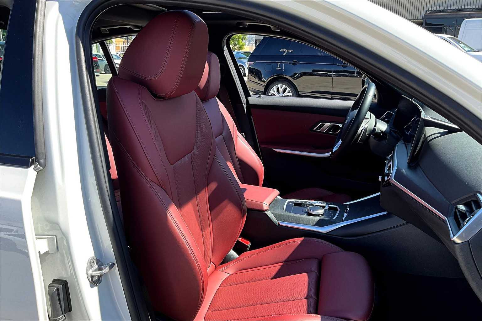 2023 Bmw 330e photo 8