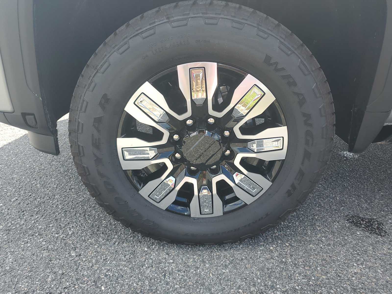 2025 Gmc Sierra 2500 HD Denali photo 33