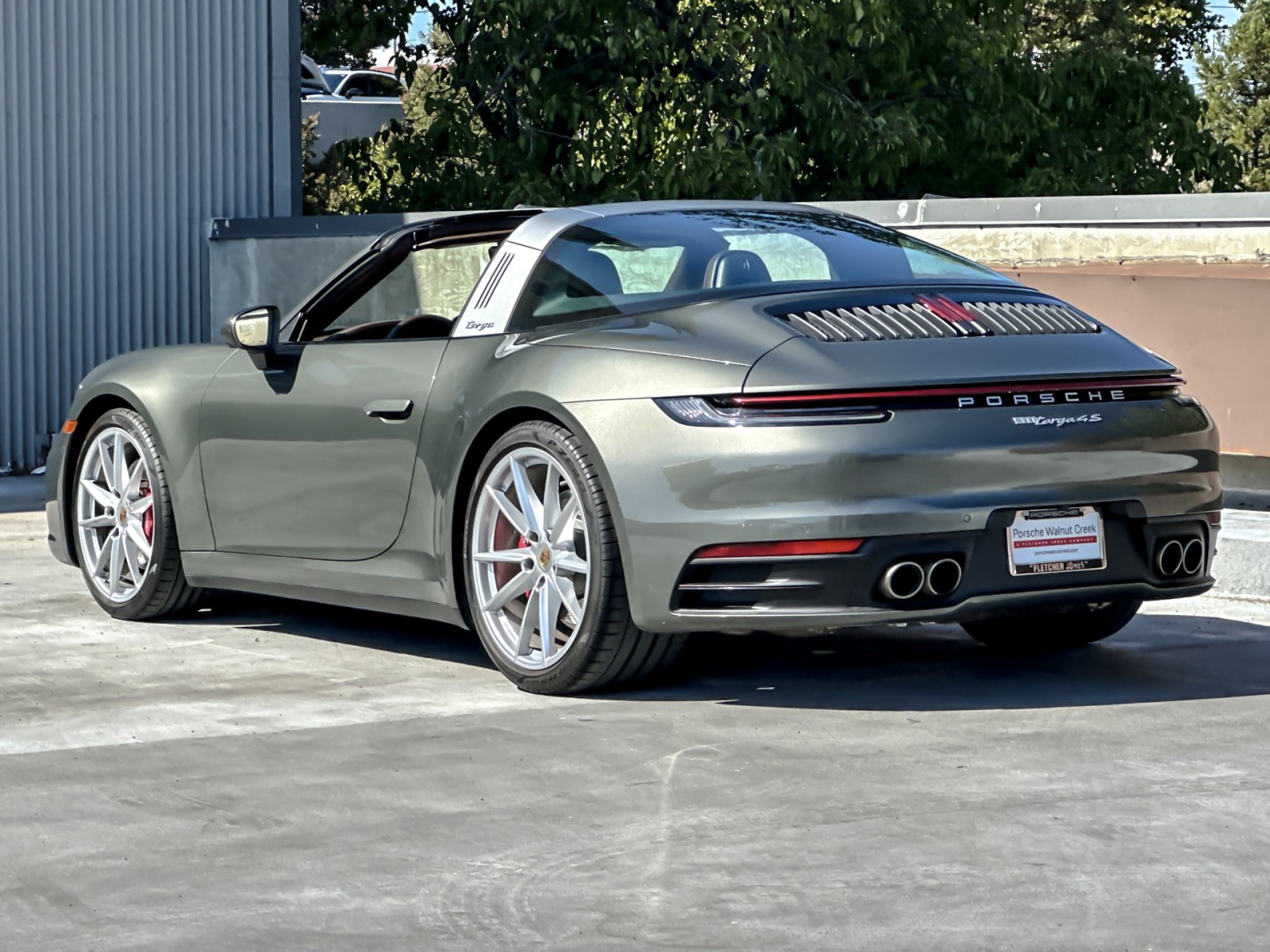 2024 Porsche 911 4S photo 3