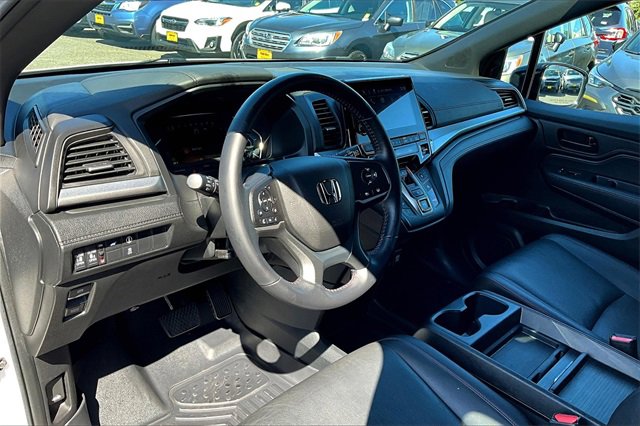 2023 Honda Odyssey Sport photo 13