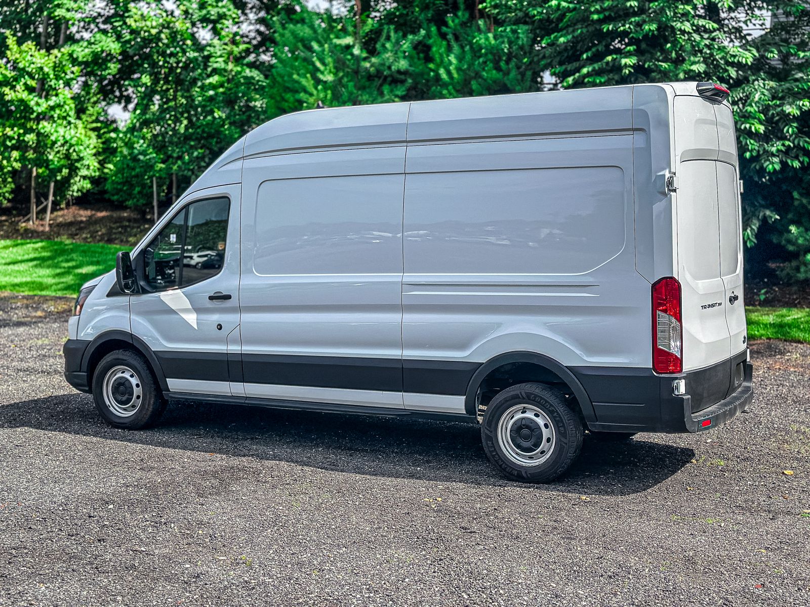 2023 Ford Transit photo 5