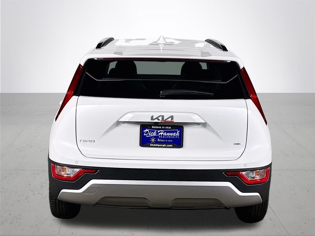 2025 Kia Niro EX Touring photo 6