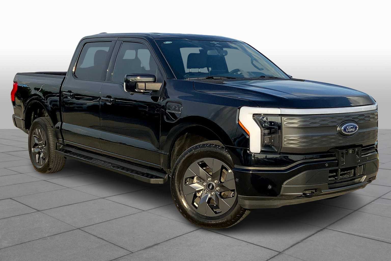 Used 2023 Ford F-150 Lightning Lariat with VIN 1FTVW1EL0PWG07679 for sale in Webster, TX