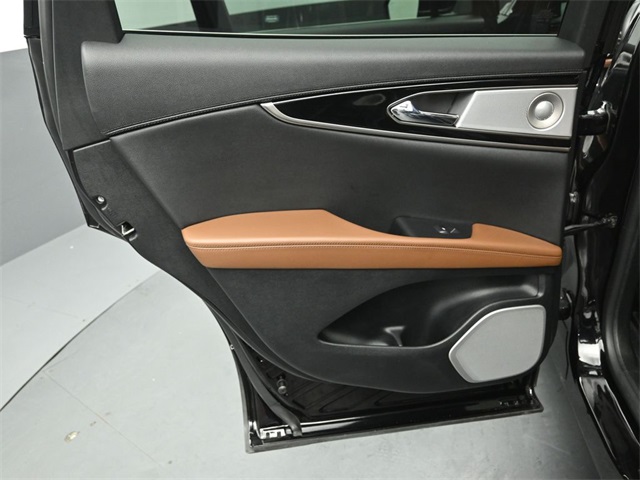 2023 LINCOLN NAUTILUS - Image 24