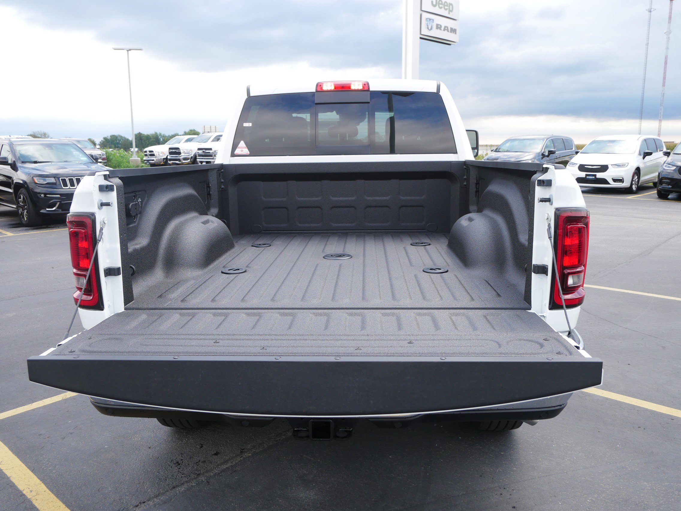 2026 Ram 3500 Tradesman photo 5