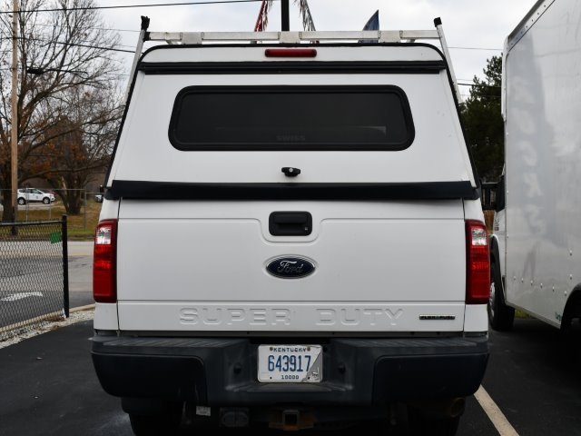 2015 Ford F-350 XL photo 4