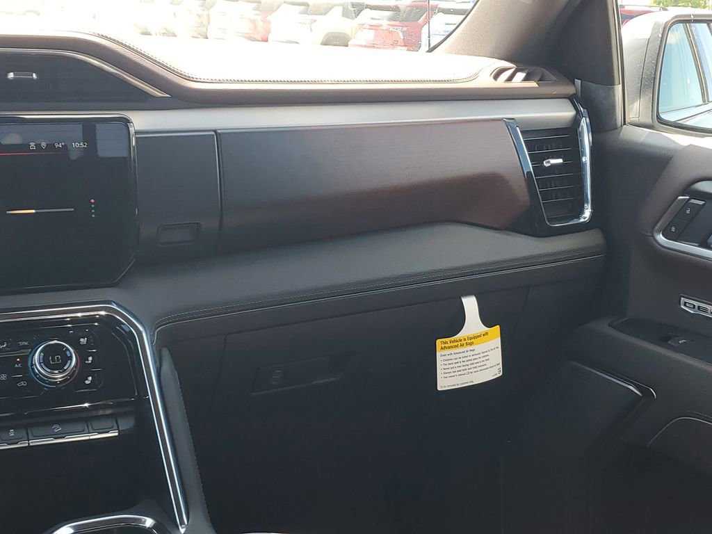 2025 Gmc Sierra Denali photo 26