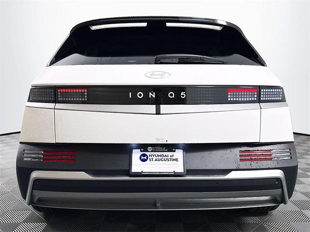 2025 Hyundai Ioniq 5 SEL photo 3