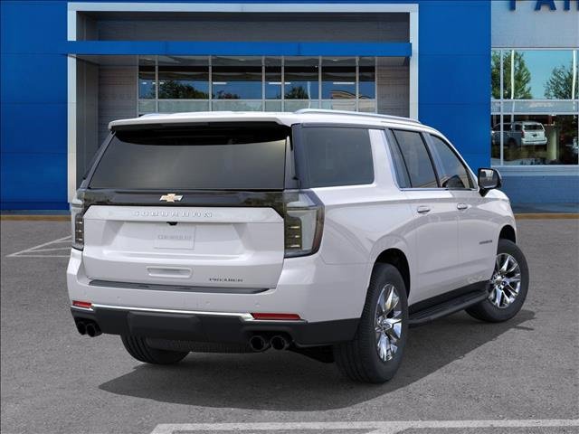 2025 Chevrolet Suburban Premier photo 4