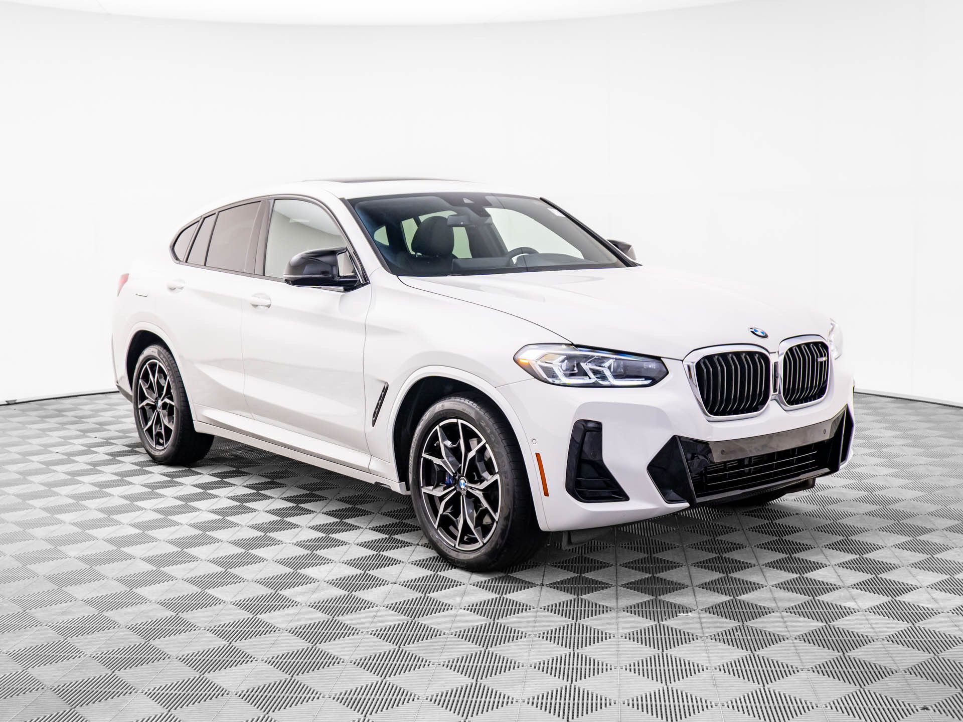 2025 Bmw X4 M40i photo 4